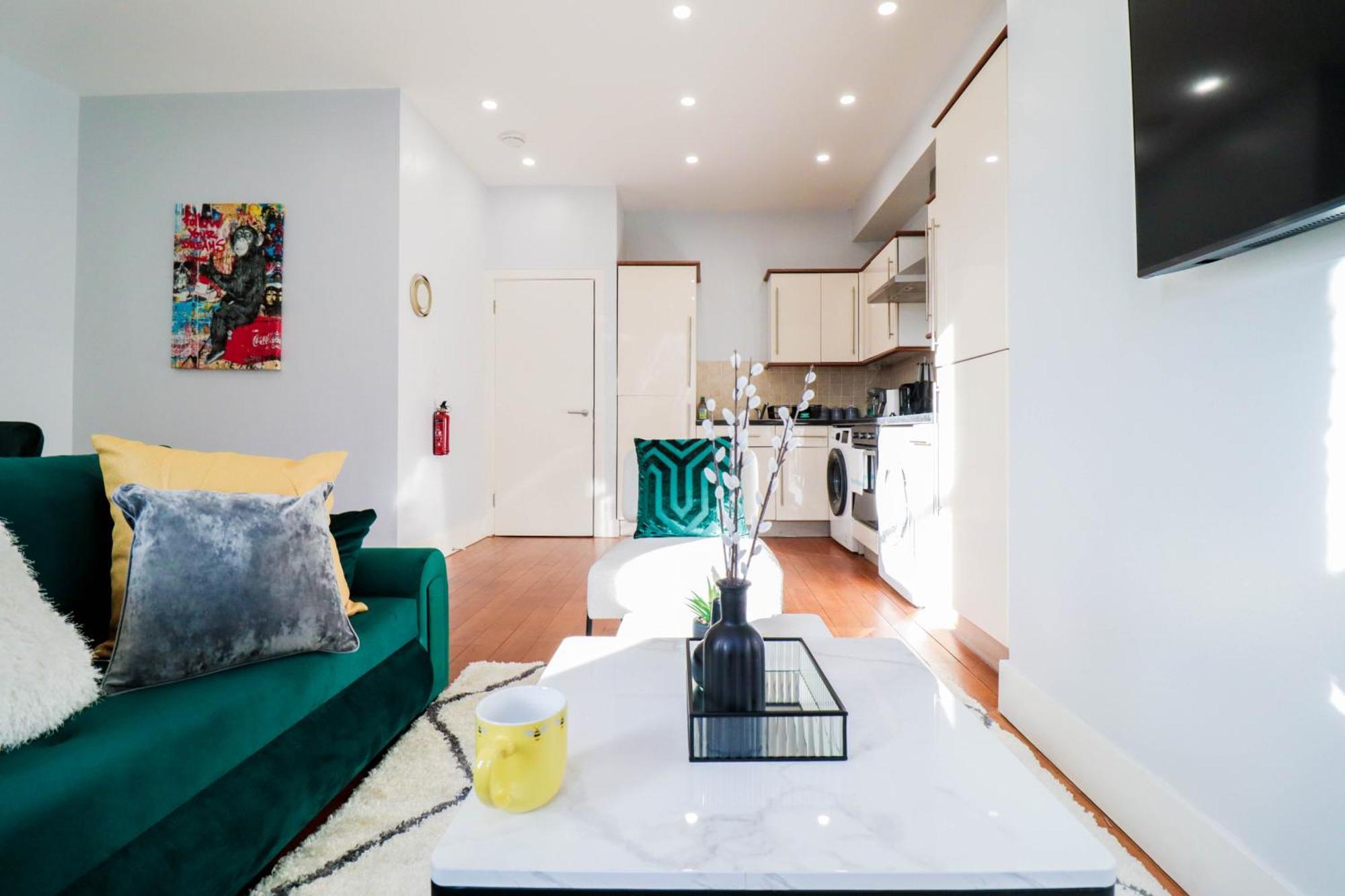 Luxury Battersea 2 Bed - 2min Walk From Station Appartamento