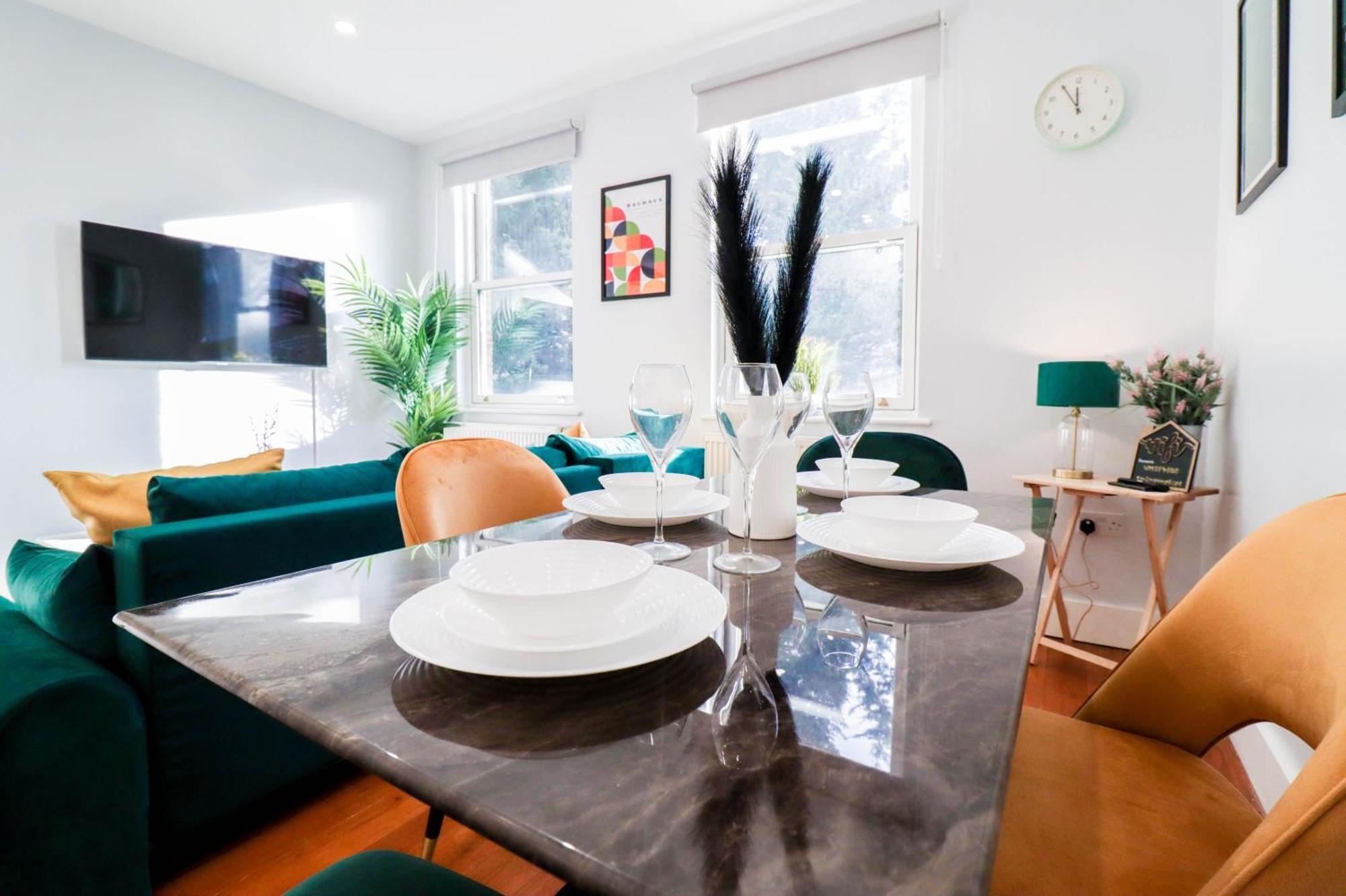 Luxury Battersea 2 Bed - 2min Walk From Station Londra
