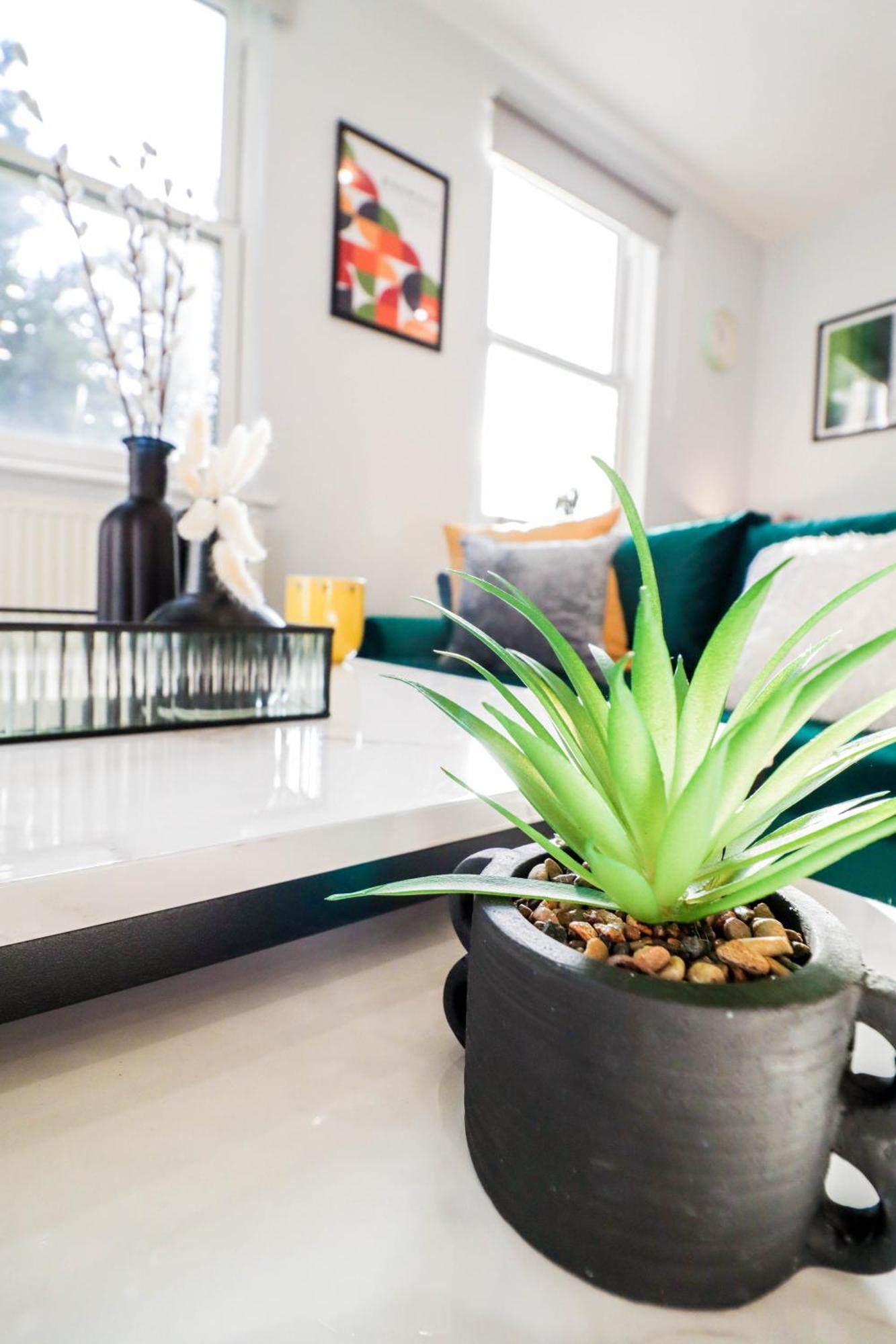 Apartment Luxury Battersea 2 Bed - 2min Walk From Station London