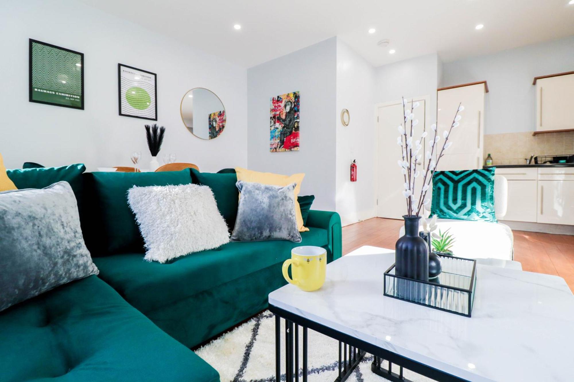 Apartment Luxury Battersea 2 Bed - 2min Walk From Station London